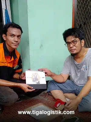 Ekspedisi Murah Tiga Logistik 3